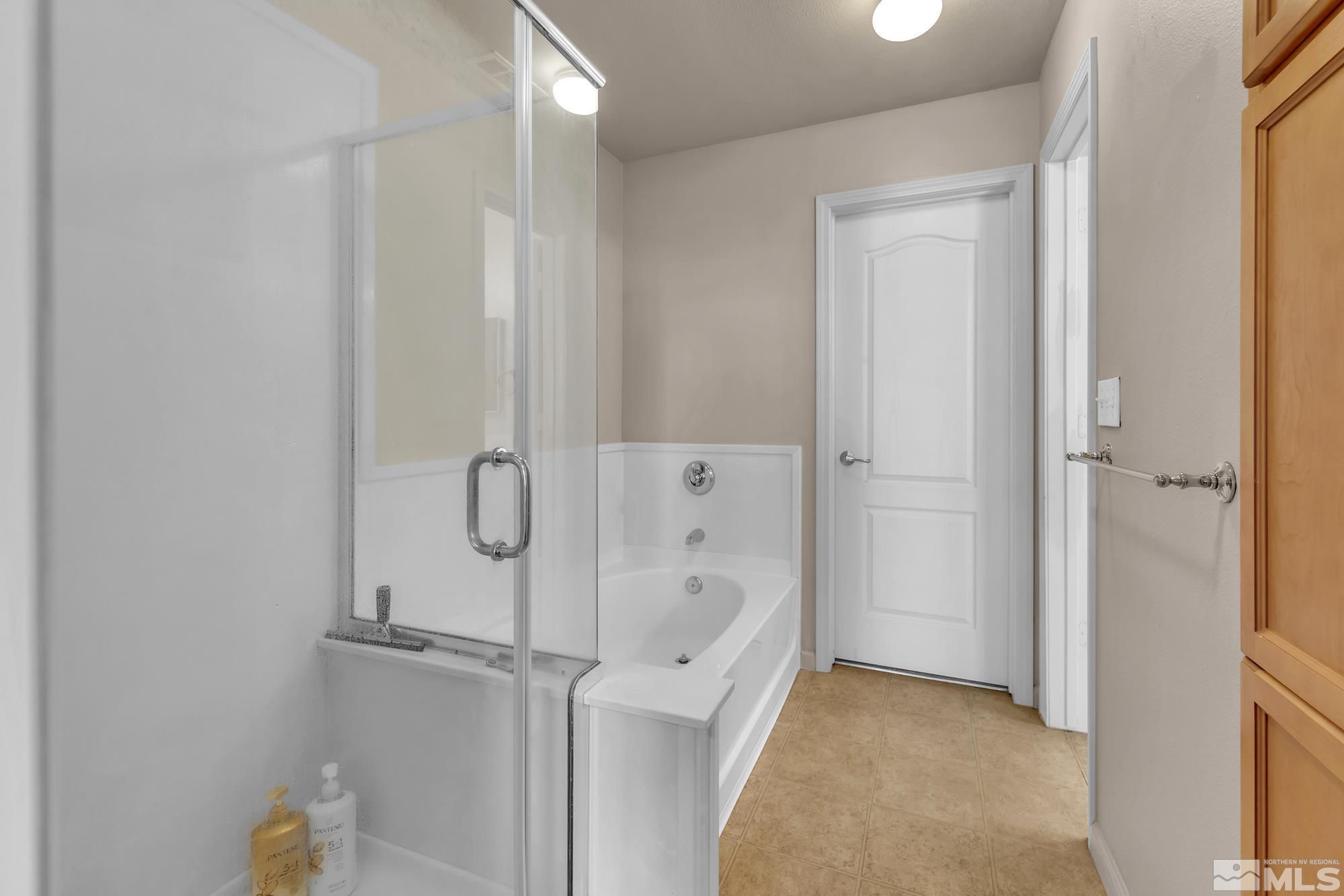 17000 Wedge PKWY Unit: 1722