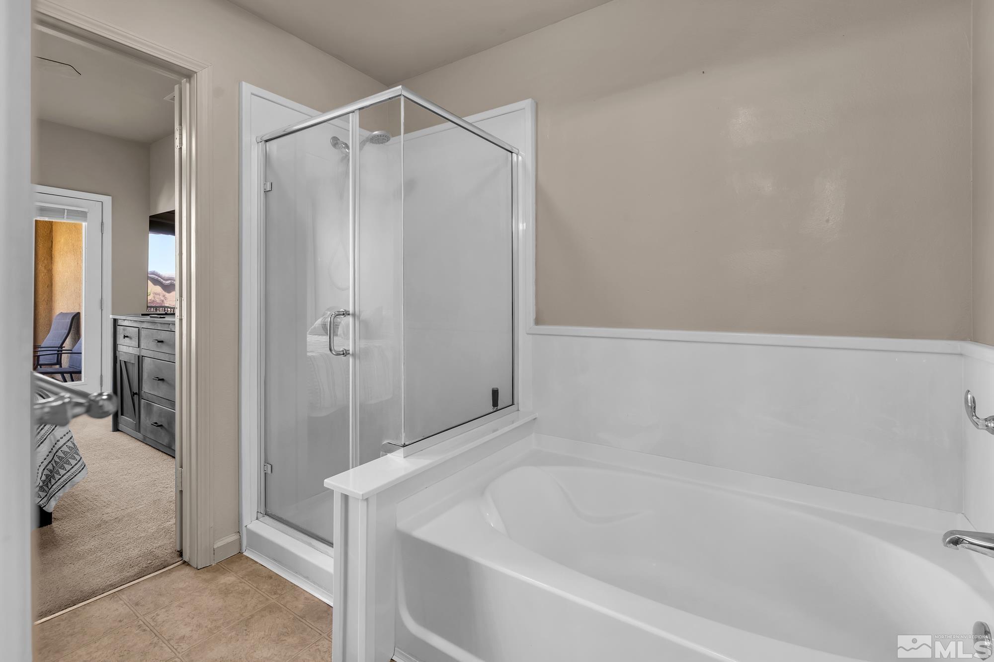 17000 Wedge PKWY Unit: 1722