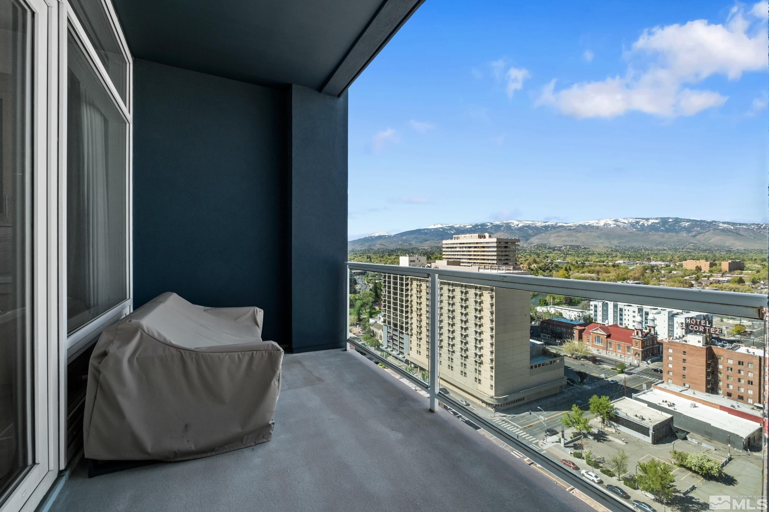 255 N Sierra Street, 2302