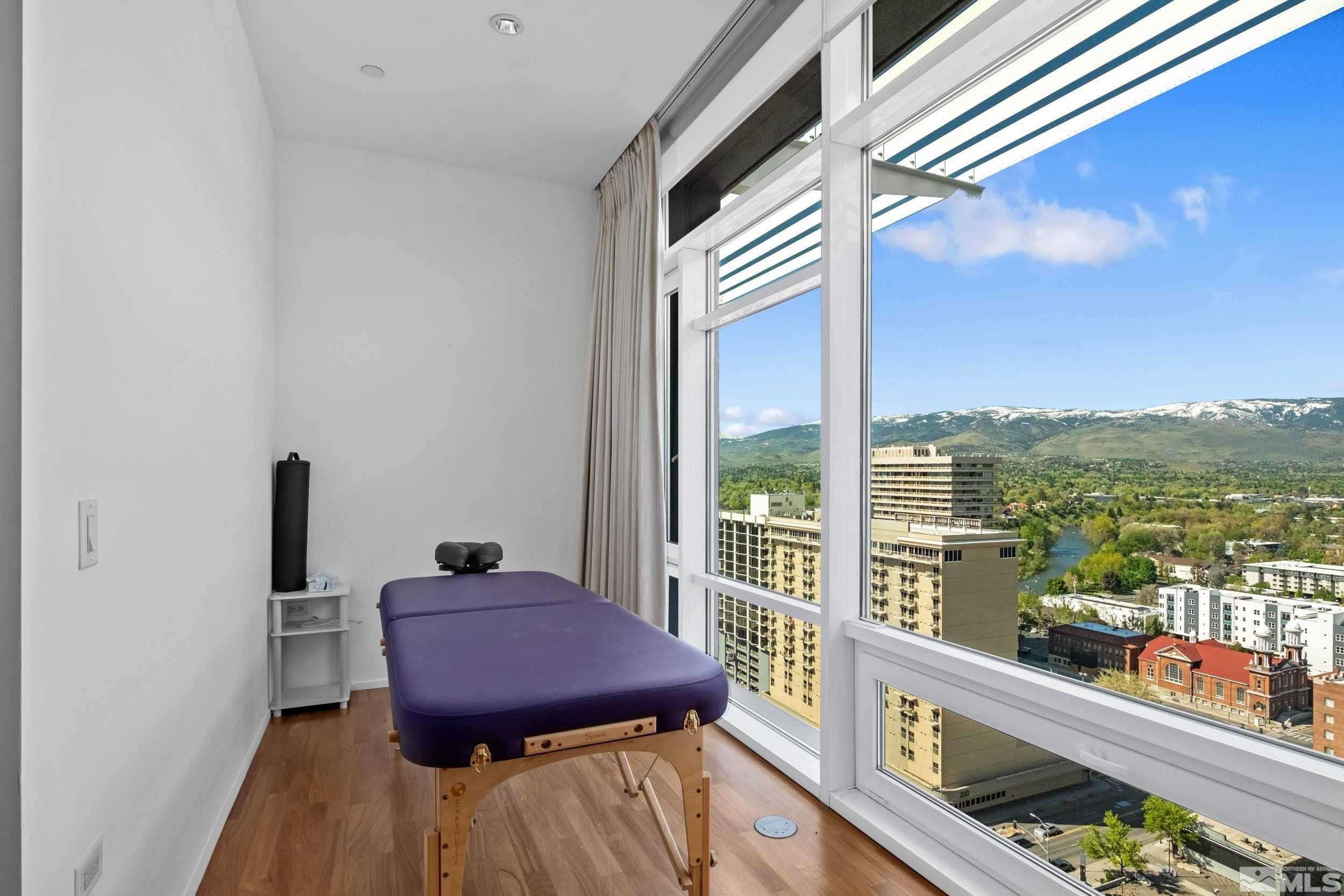 255 N Sierra Street, 2302