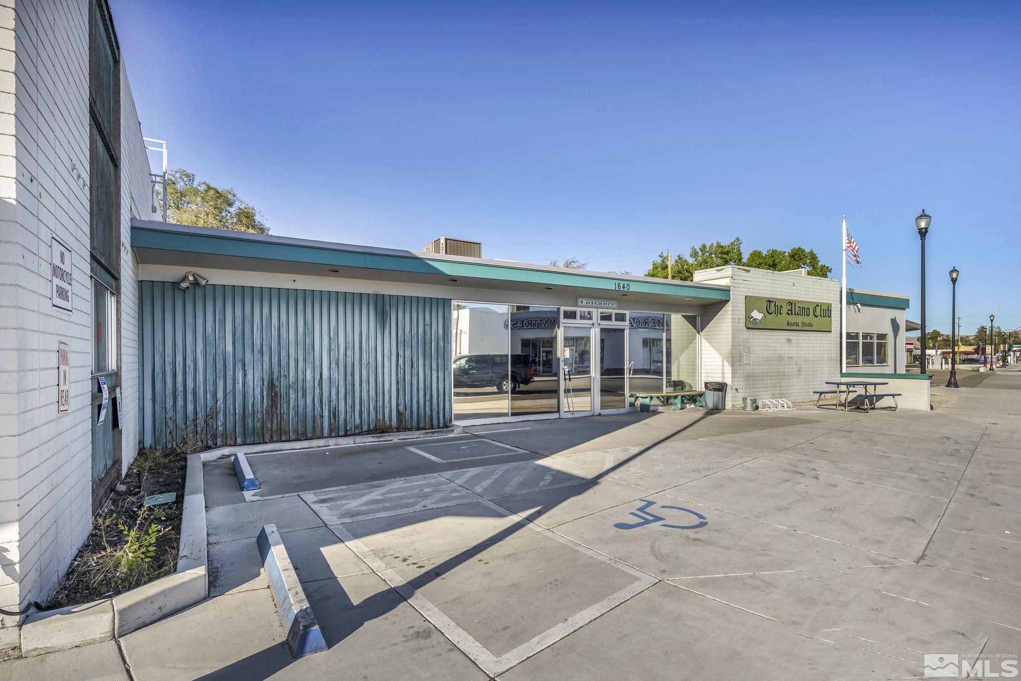 1640 & 1600 Prater Way