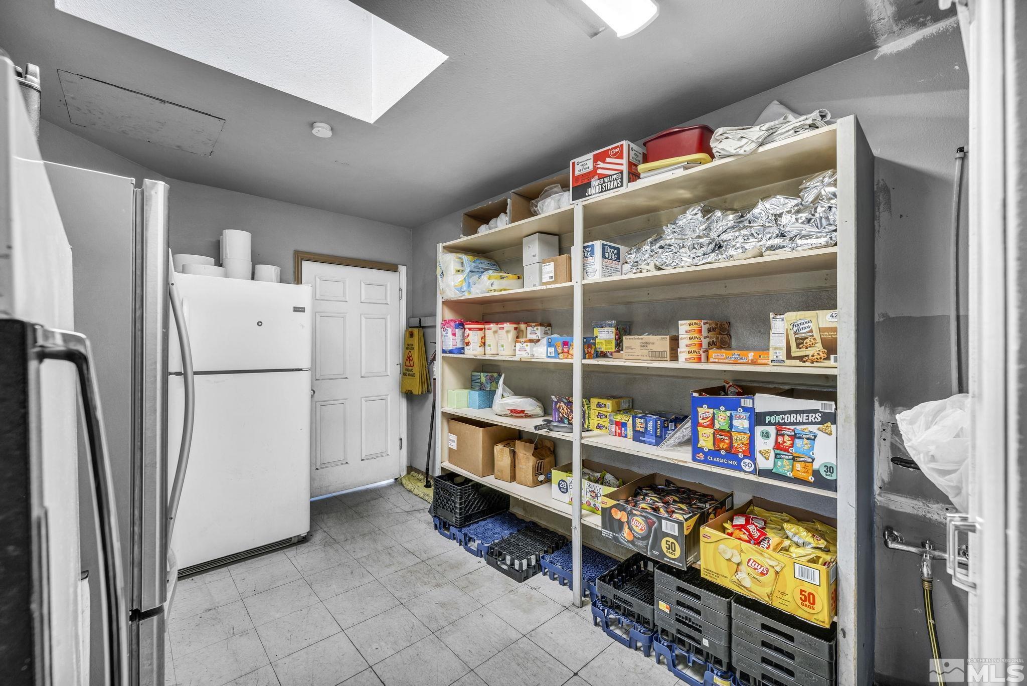 1640 & 1600 Prater Way