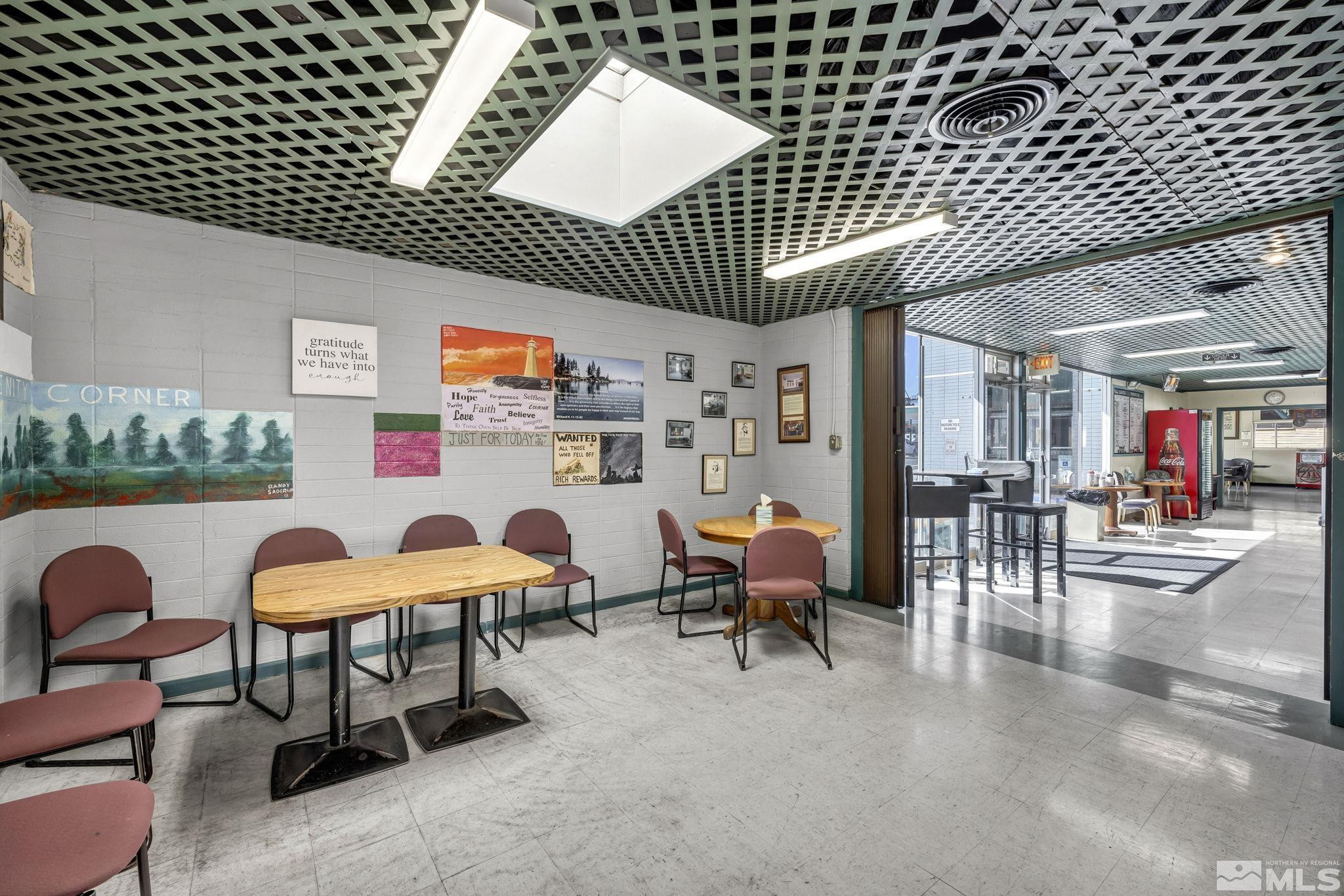 1640 & 1600 Prater Way