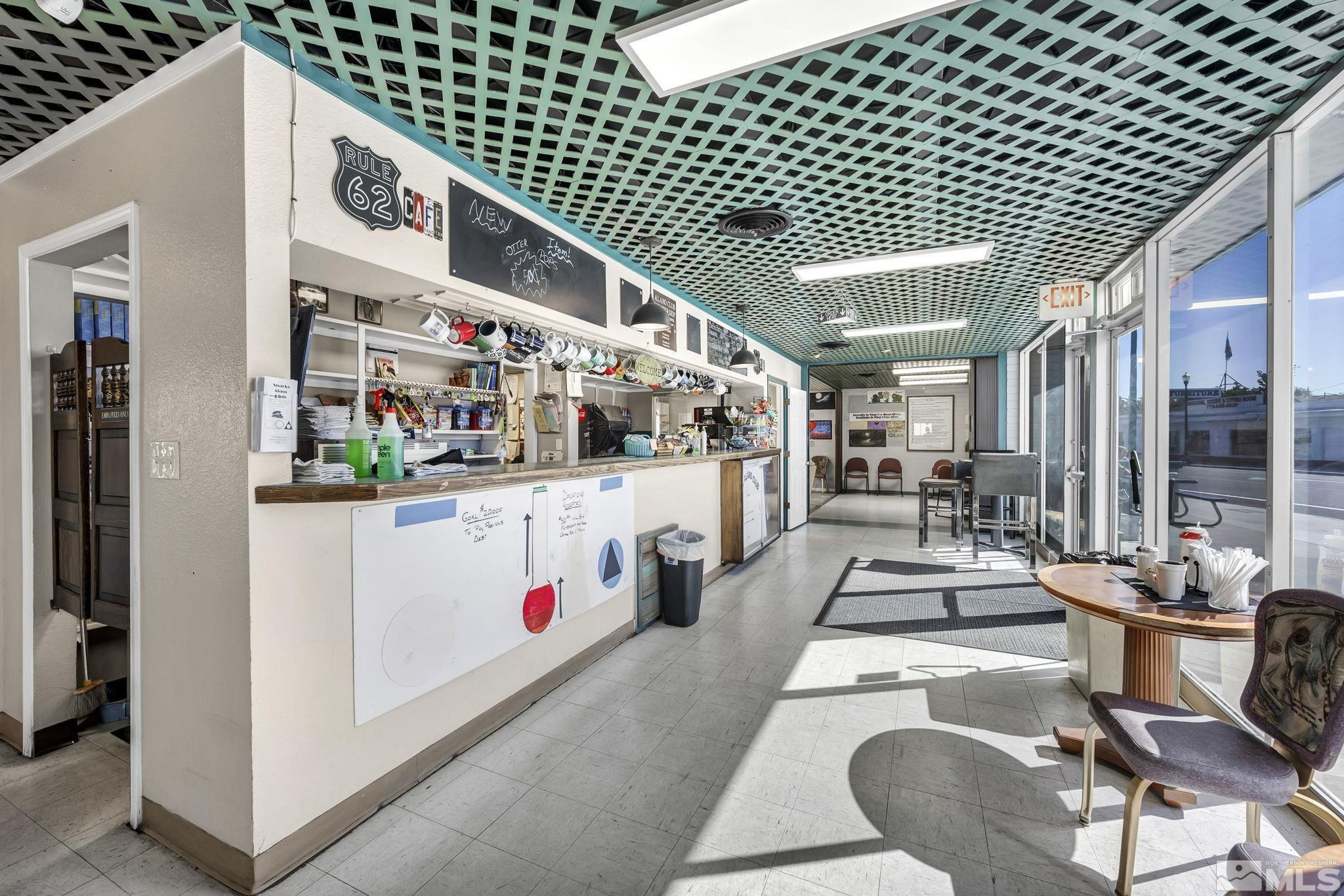 1640 & 1600 Prater Way