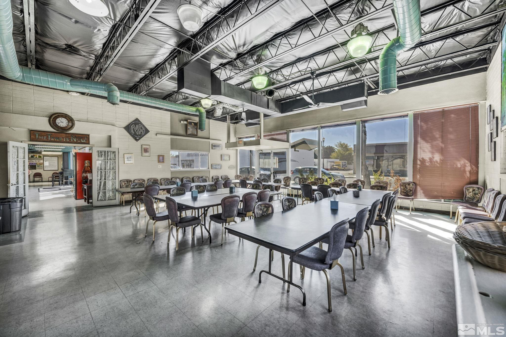 1640 & 1600 Prater Way