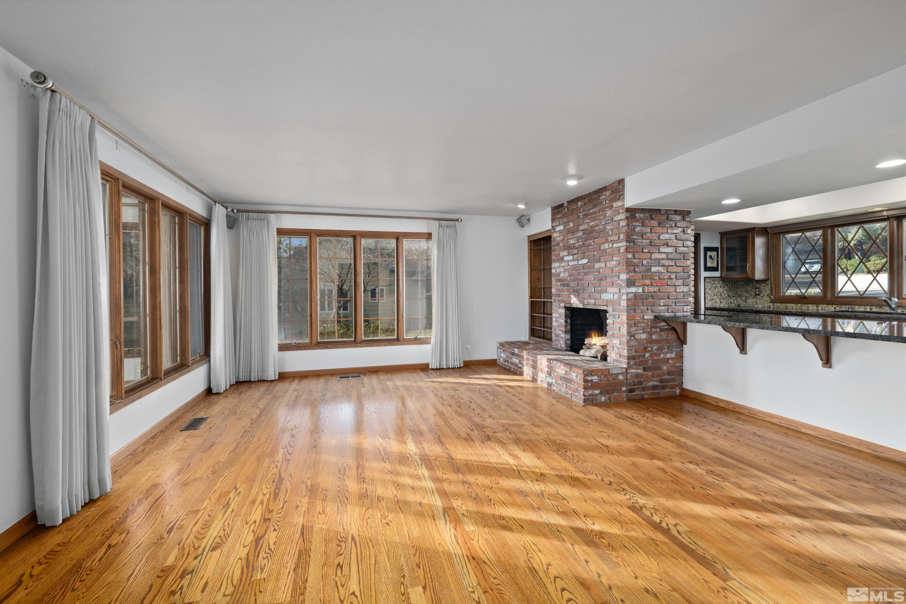 2840 Monterey Drive, ---