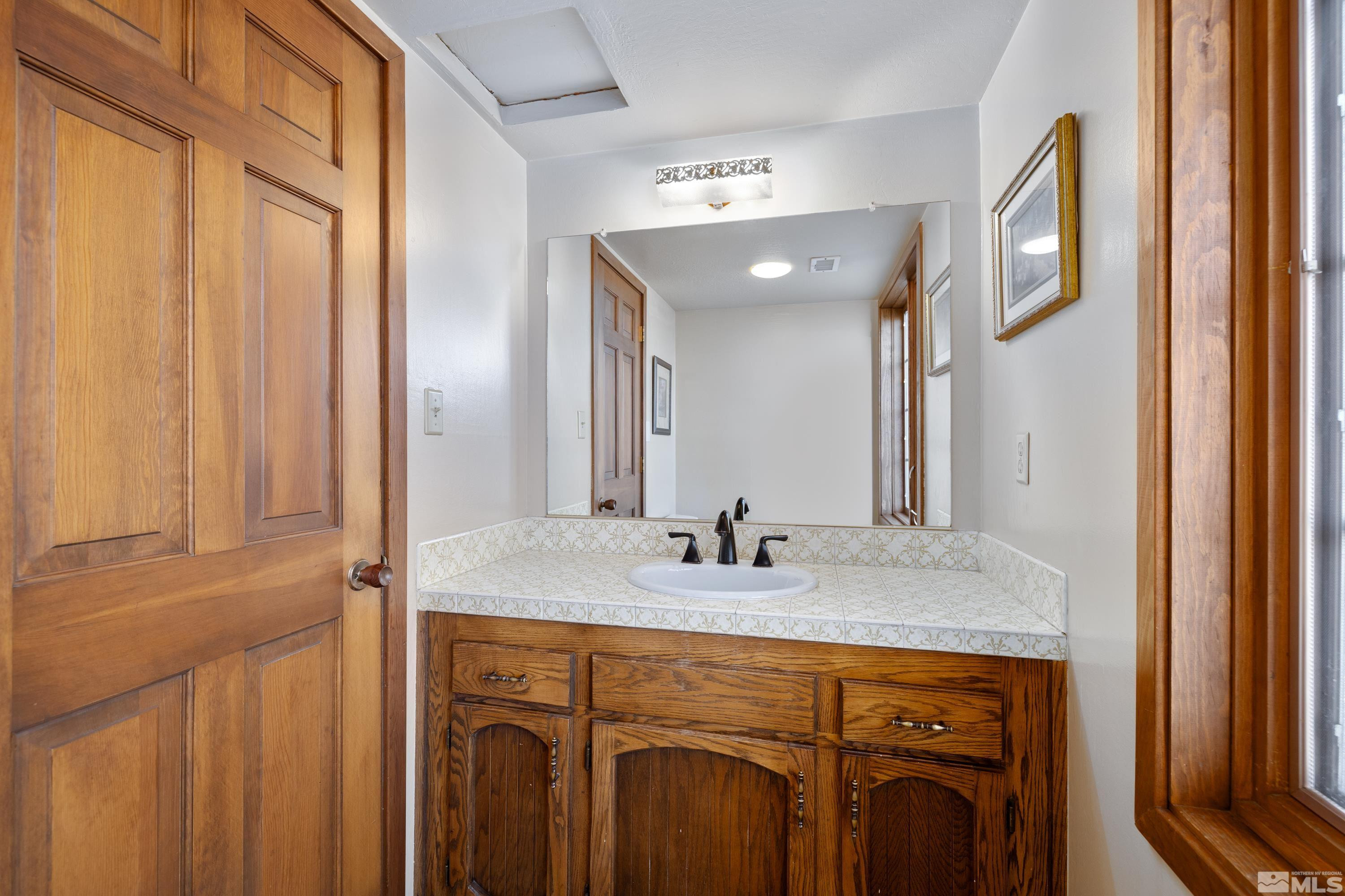 2840 Monterey Drive, ---