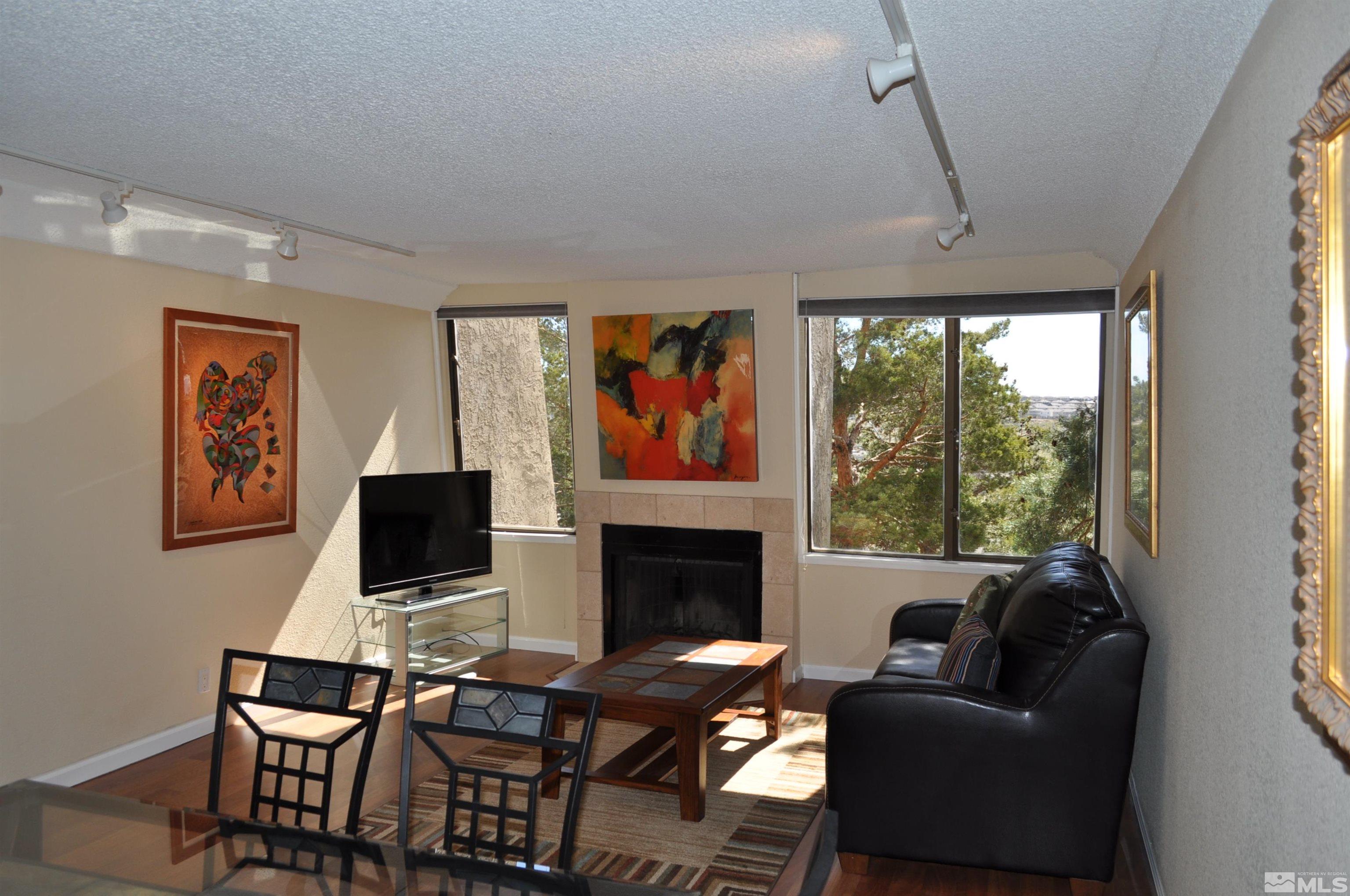 53 Vista Rafael Parkway