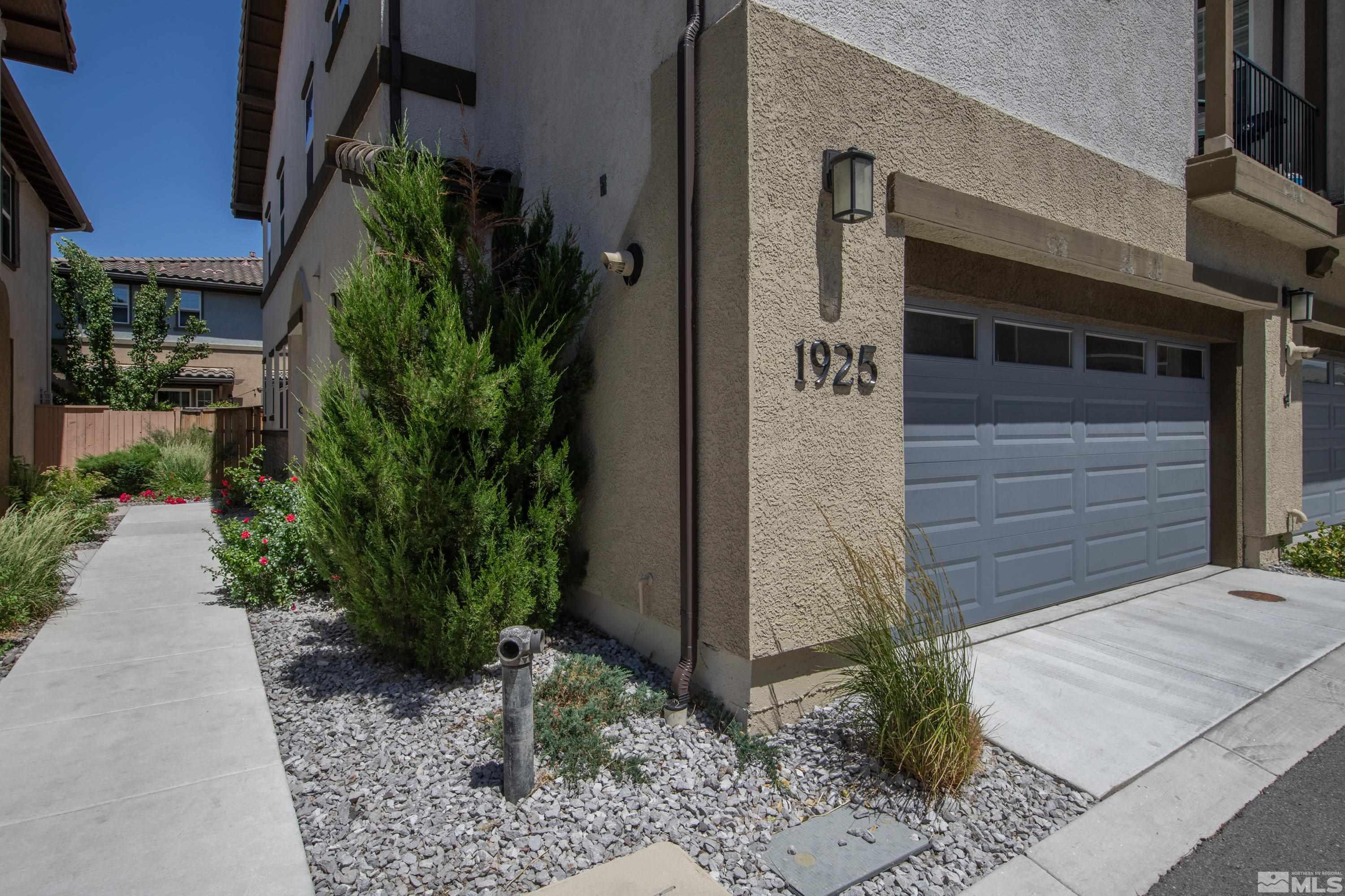 1925 Dark Horse Rd. Unit: C