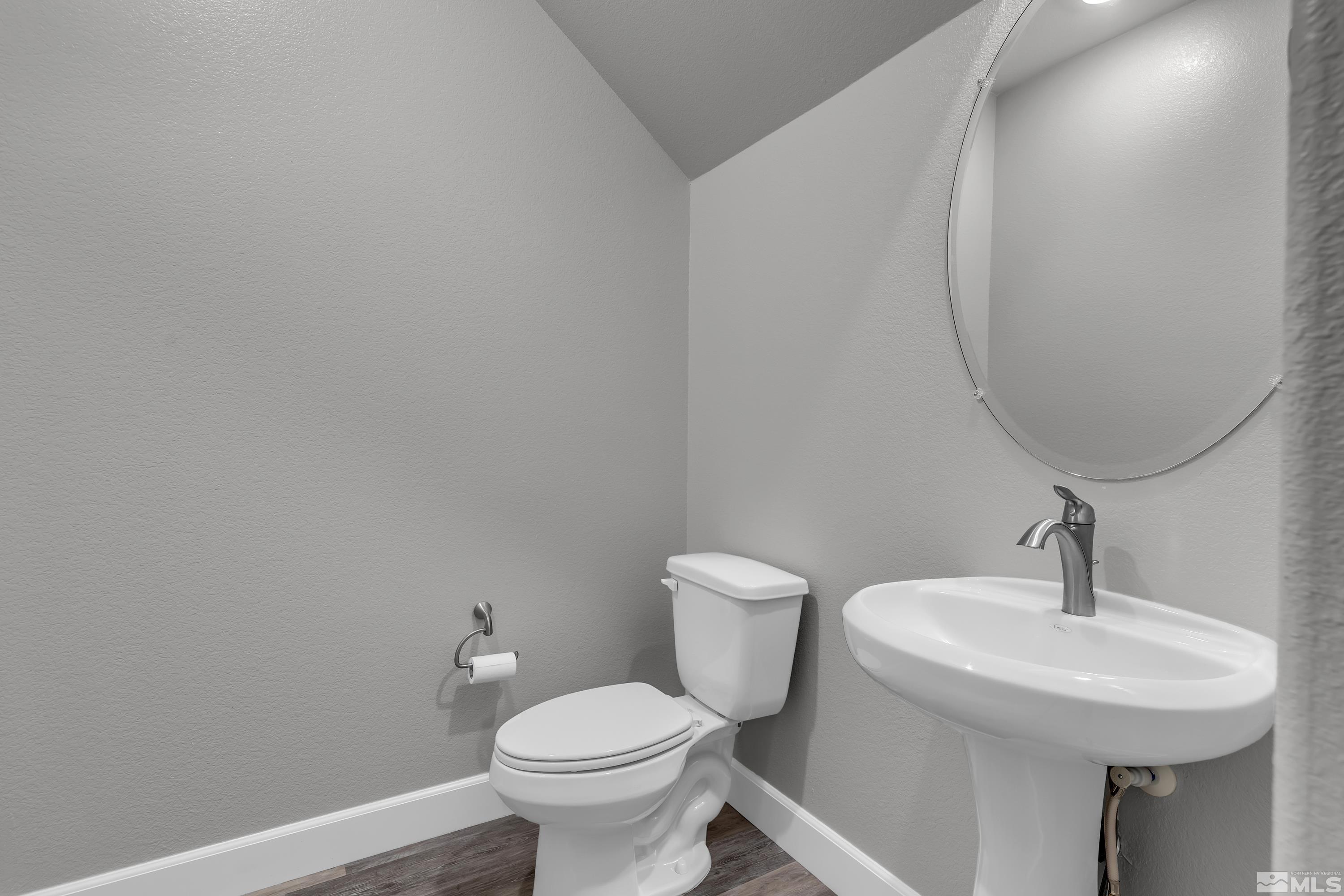 1925 Dark Horse Rd. Unit: C