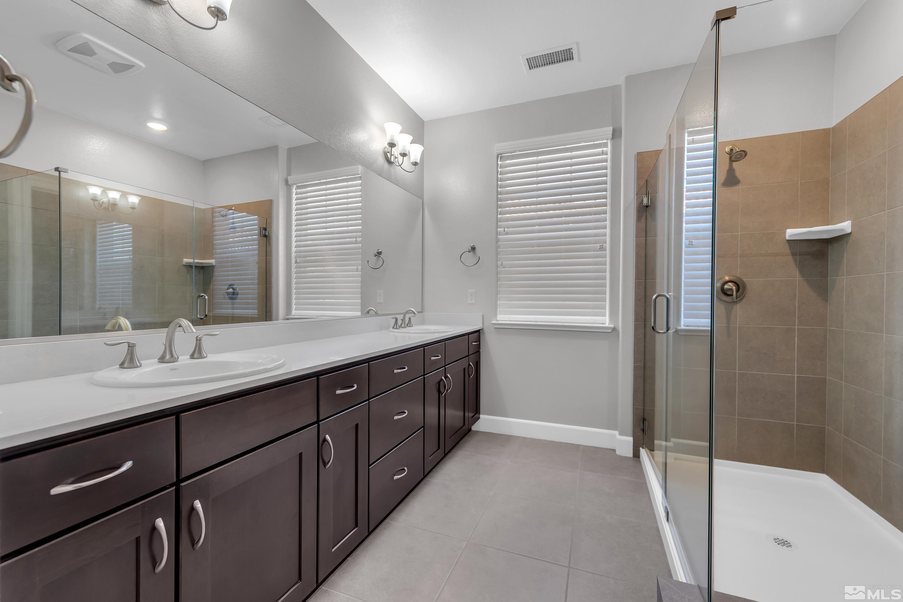 1925 Dark Horse Rd. Unit: C