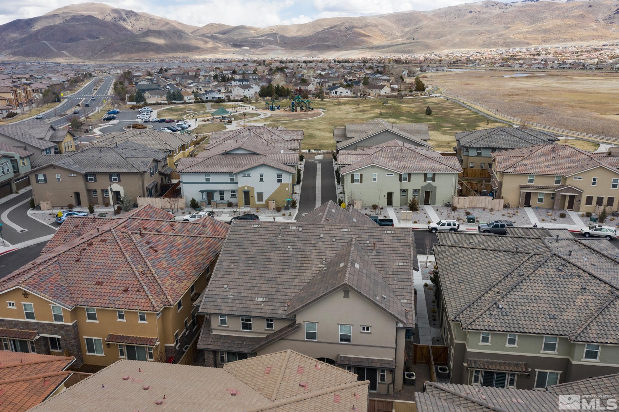 1925 Dark Horse Rd. Unit: C