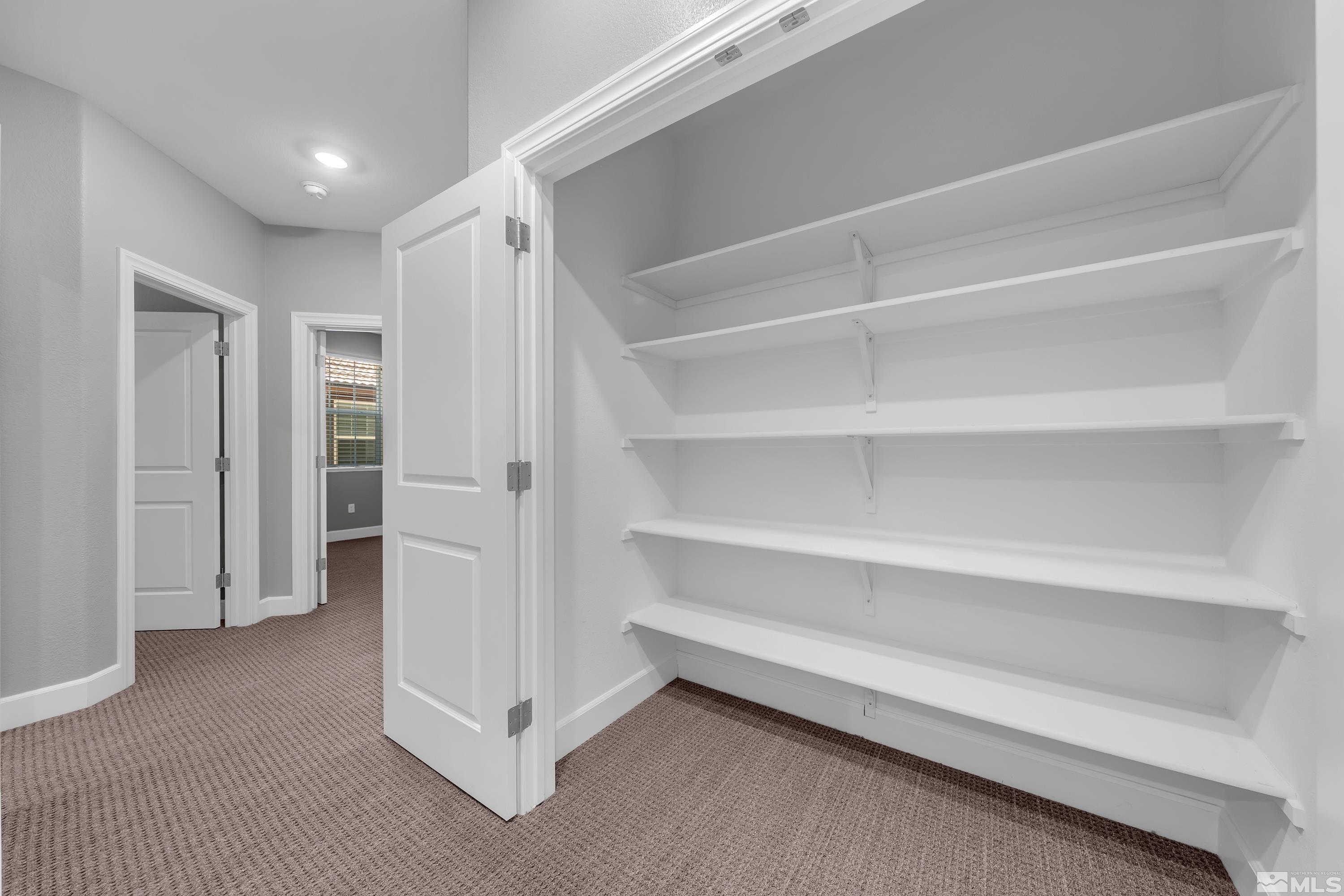 1925 Dark Horse Rd. Unit: C