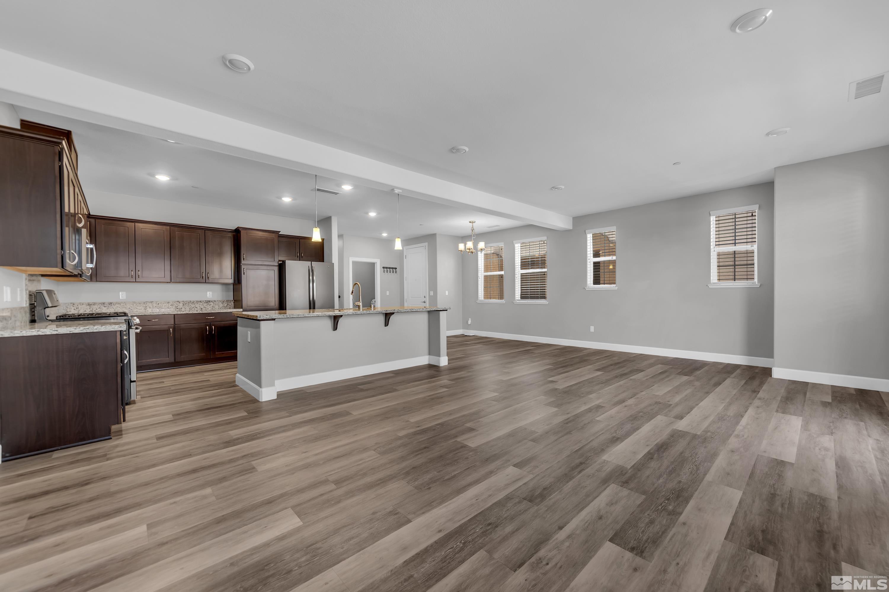 1925 Dark Horse Rd. Unit: C