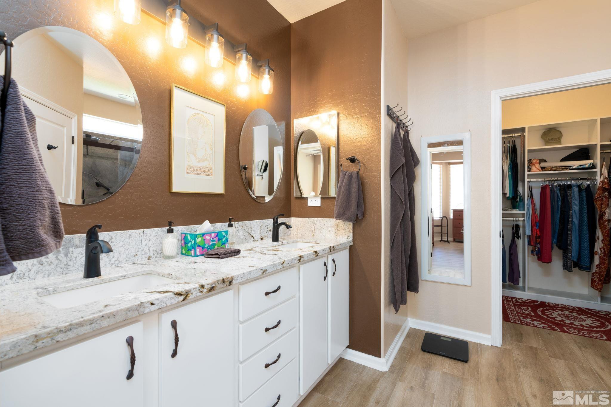 9015 Cabin Creek Trl