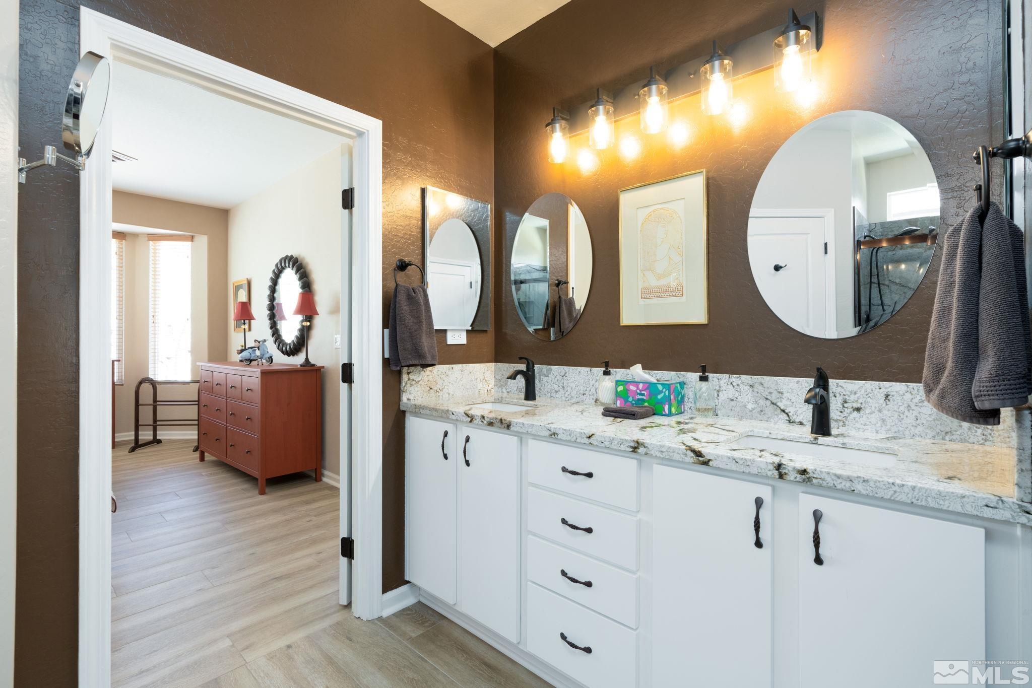 9015 Cabin Creek Trl