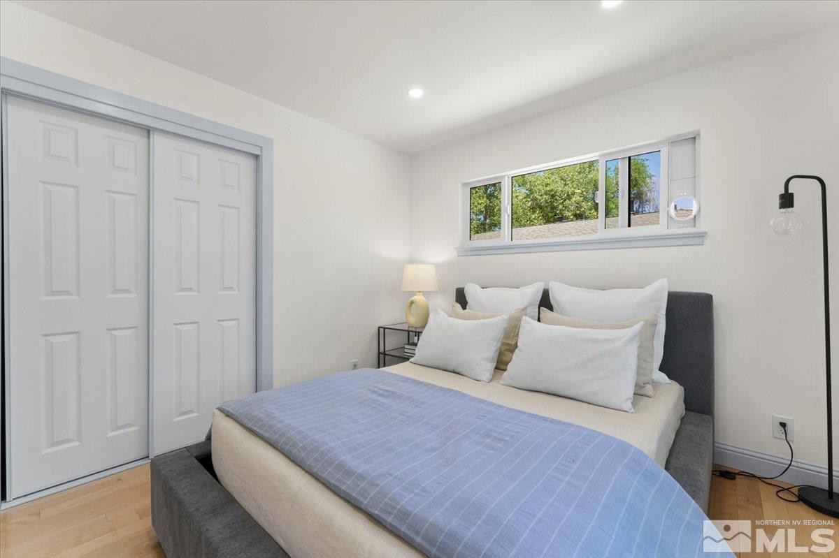 860 Hunter Lake Drive