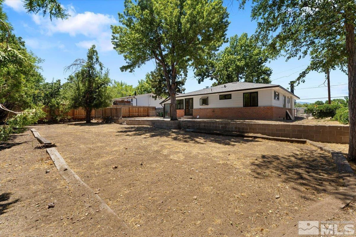 860 Hunter Lake Drive