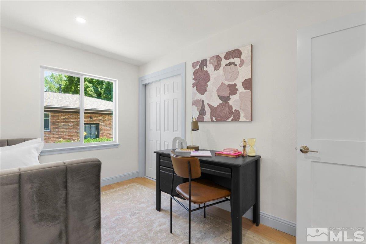 860 Hunter Lake Drive