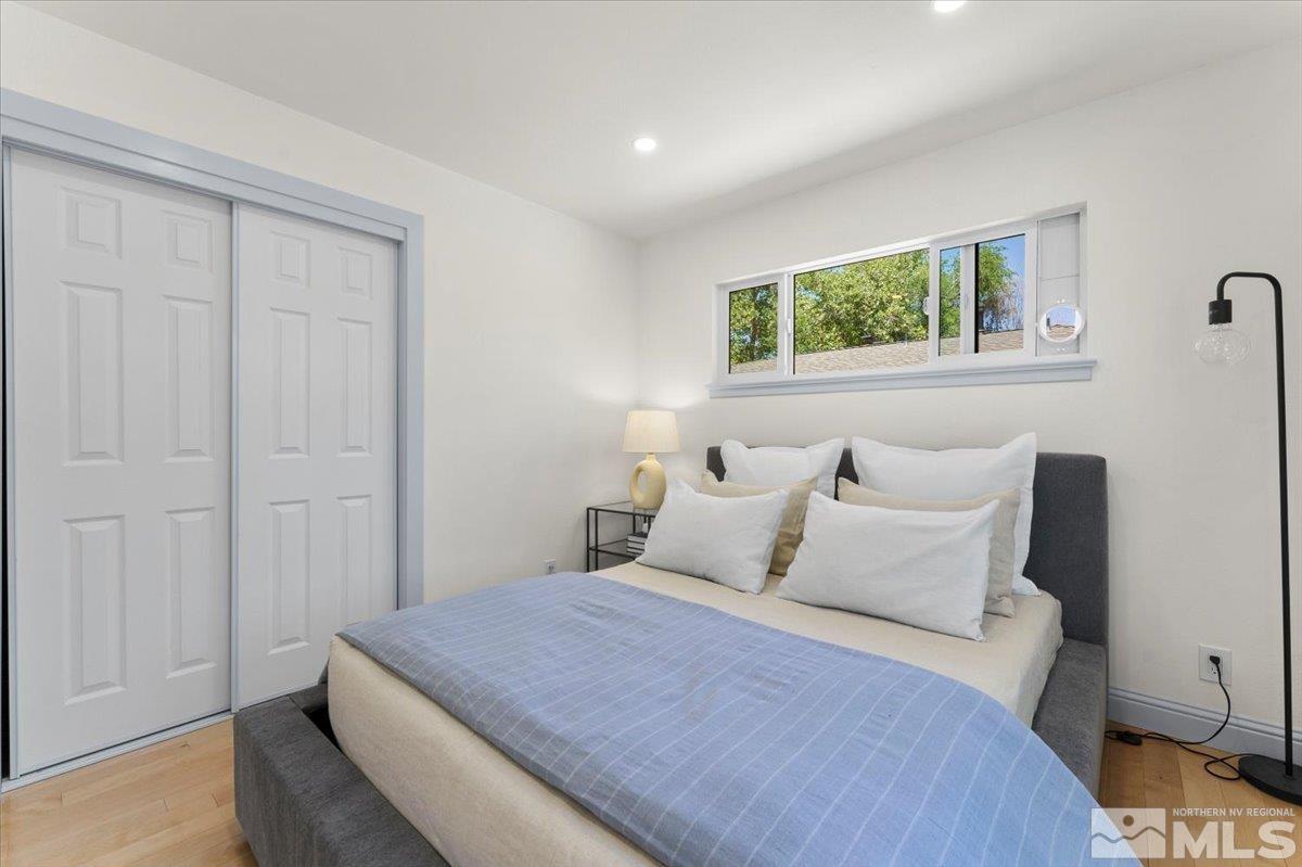 860 Hunter Lake Drive