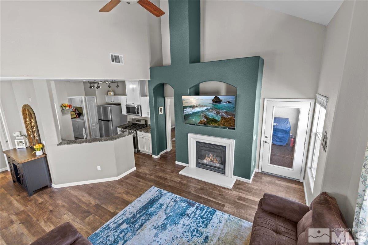 17000 Wedge Pkwy Unit: 3421