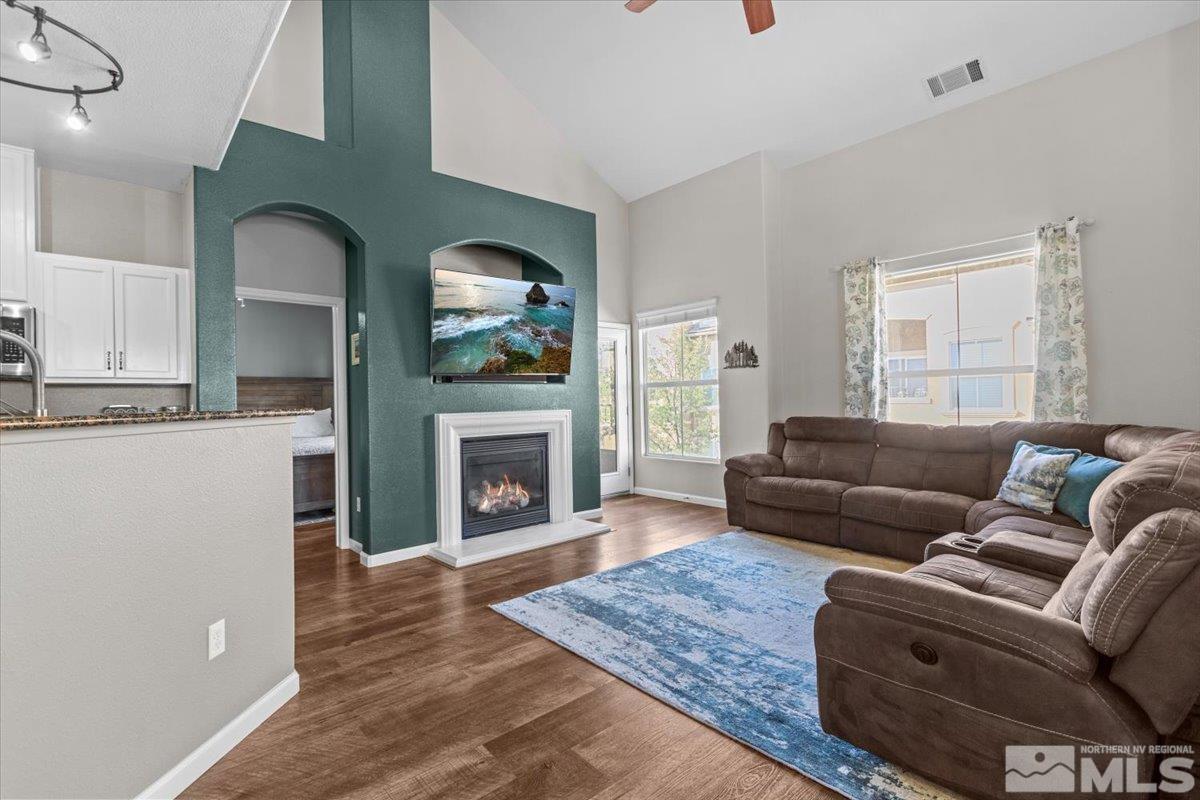 17000 Wedge Pkwy Unit: 3421