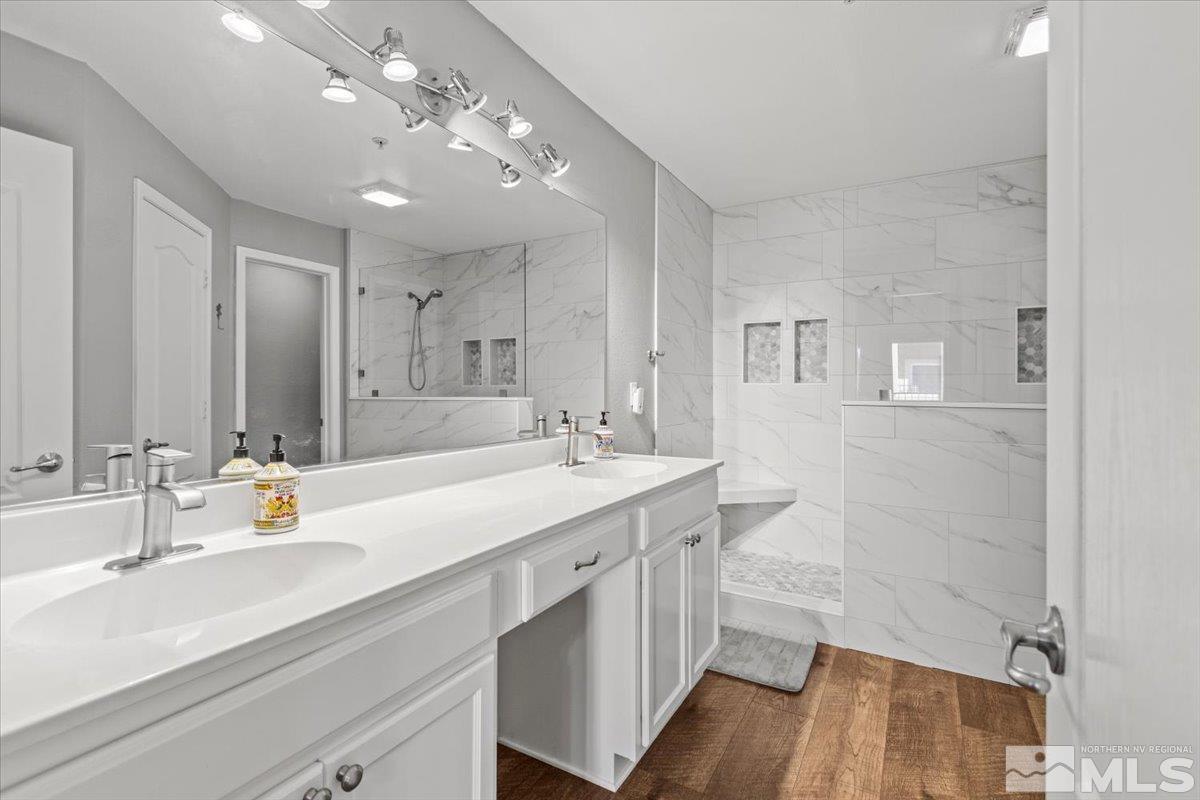 17000 Wedge Pkwy Unit: 3421