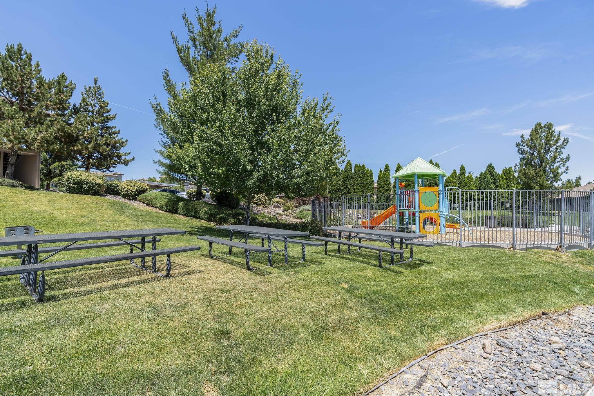 6850 Sharlands Ave Unit: 1098