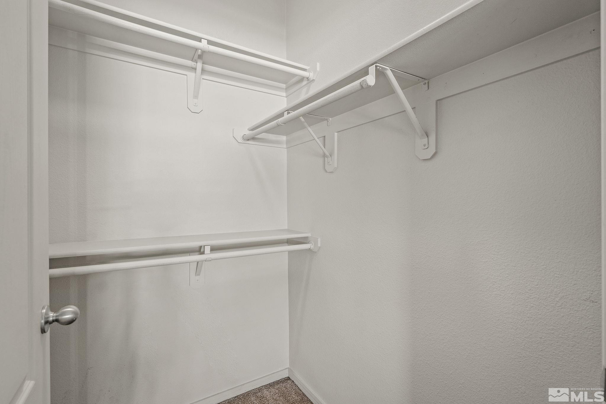 6850 Sharlands Ave Unit: 1098