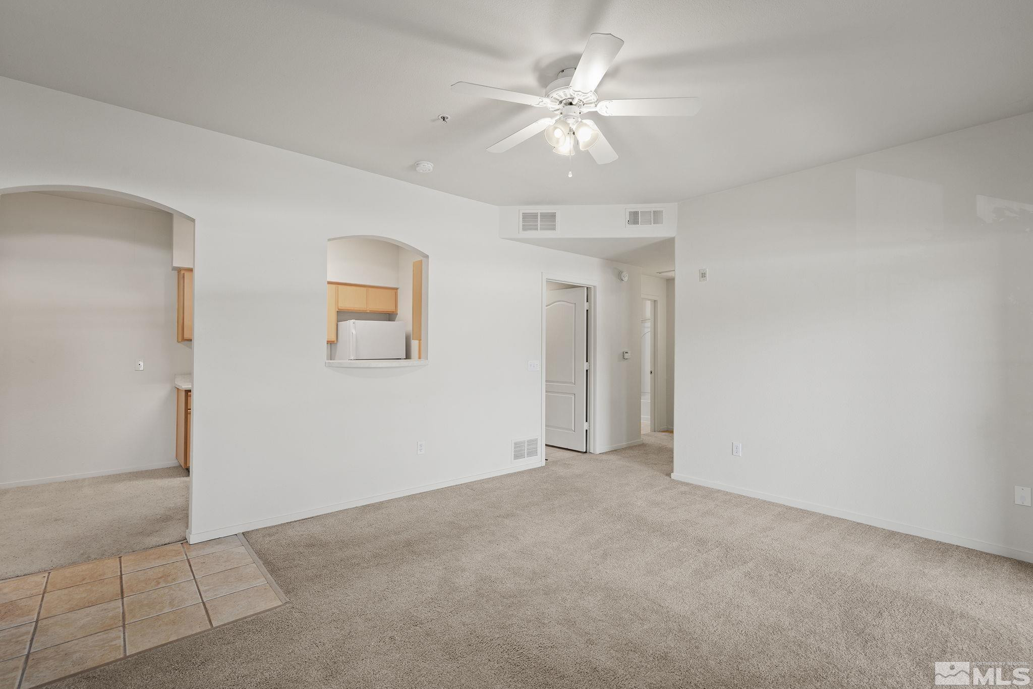 6850 Sharlands Ave Unit: 1098