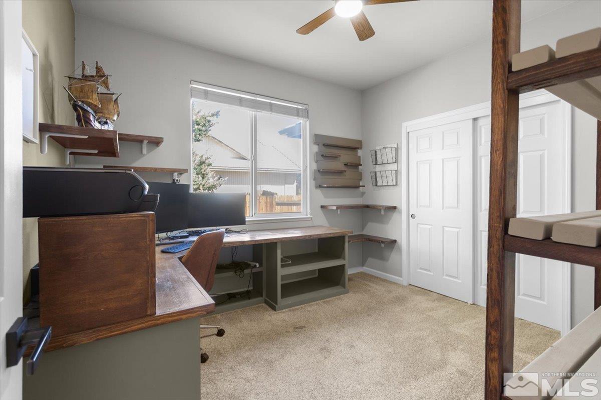 921 S University Park Loop