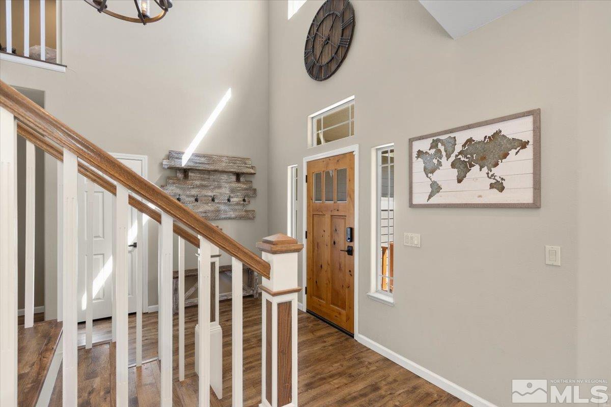 921 S University Park Loop