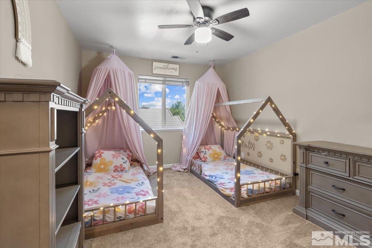 921 S University Park Loop