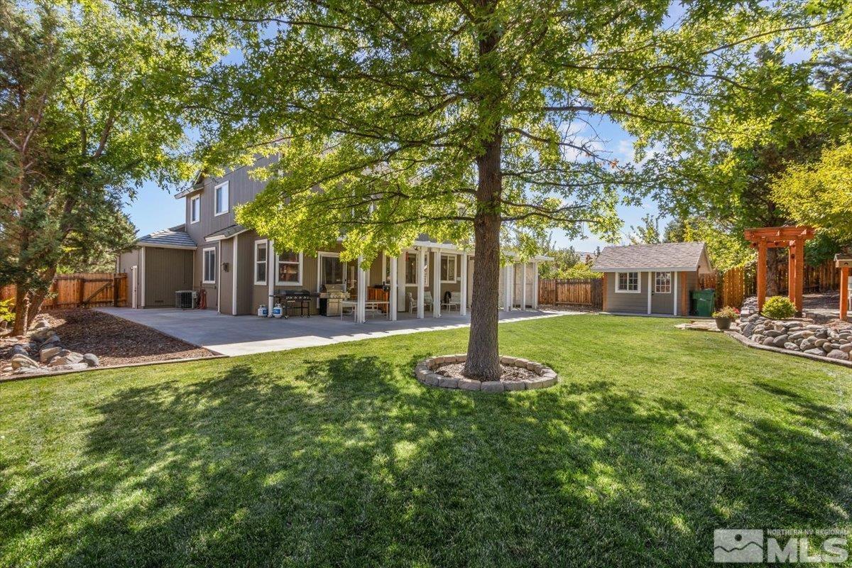 921 S University Park Loop