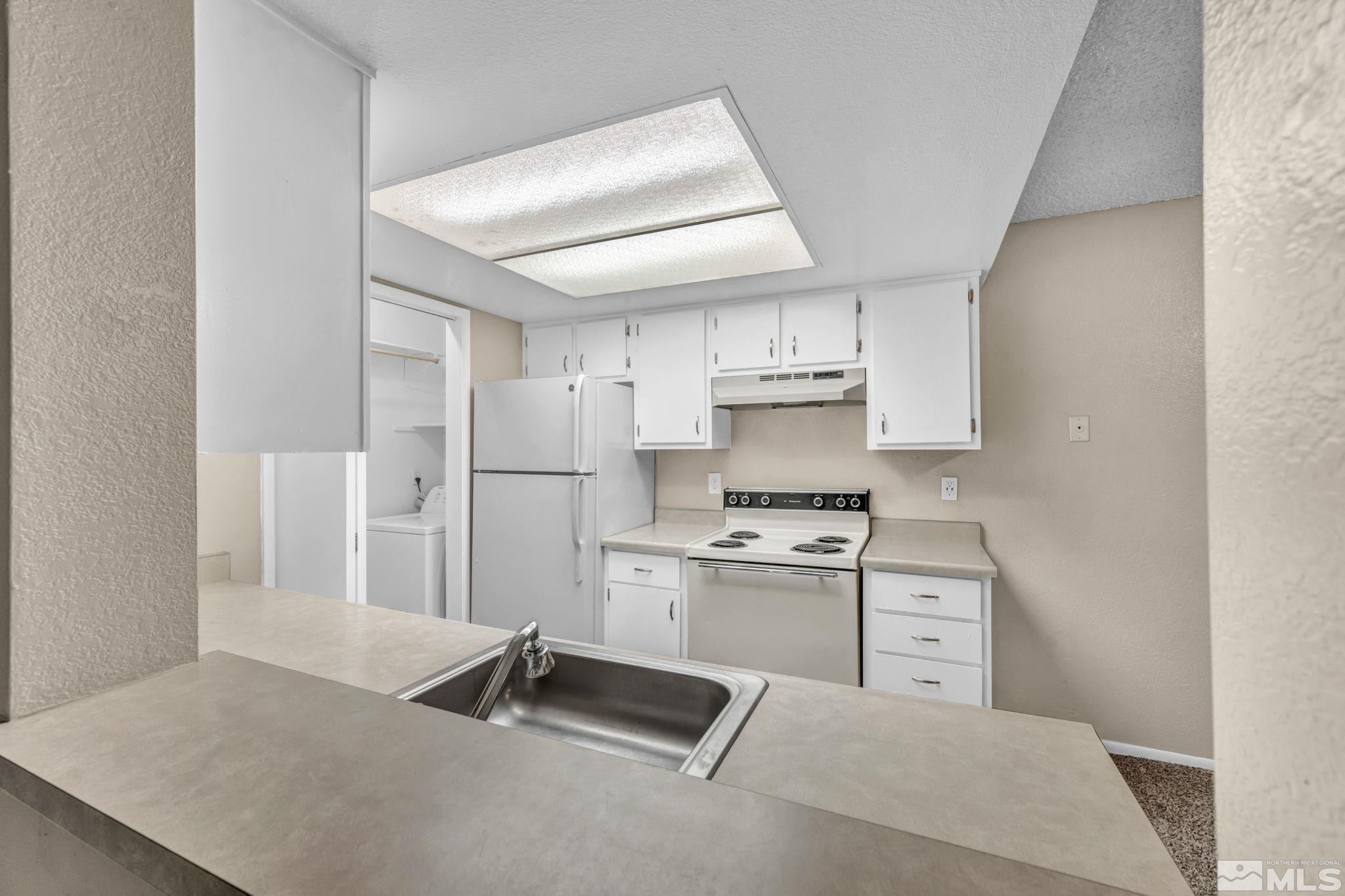 530 E Patriot Blvd AKA 7680 Bluestone Unit: 400