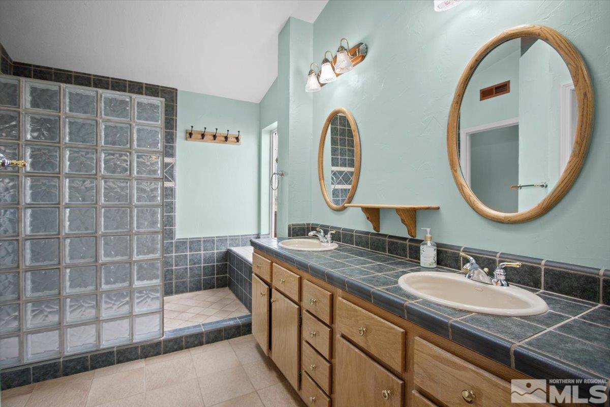 2616 Starr Meadows Loop