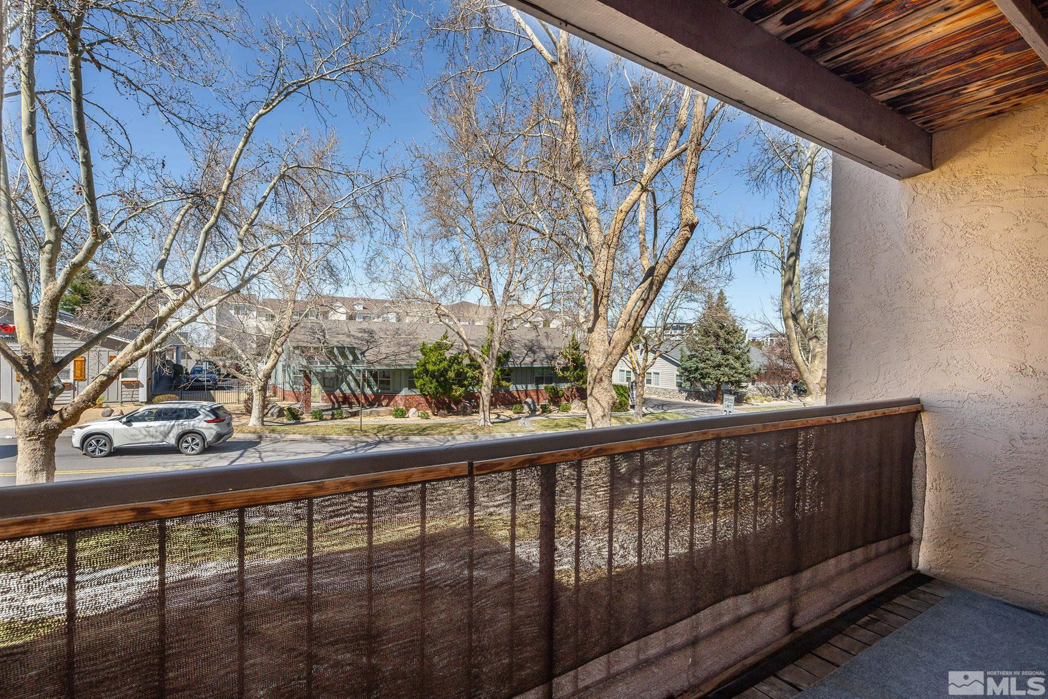 2450 Lymbery Street, 206