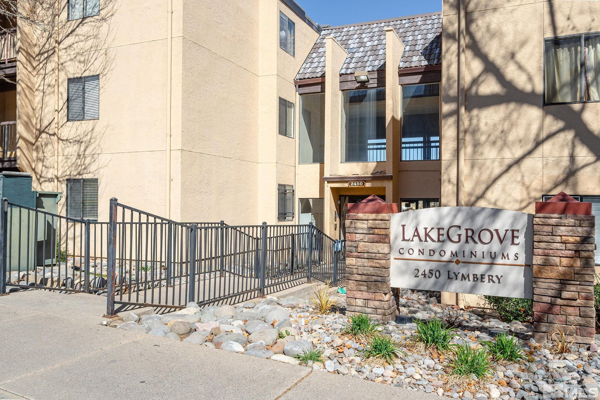 2450 Lymbery Street, 206