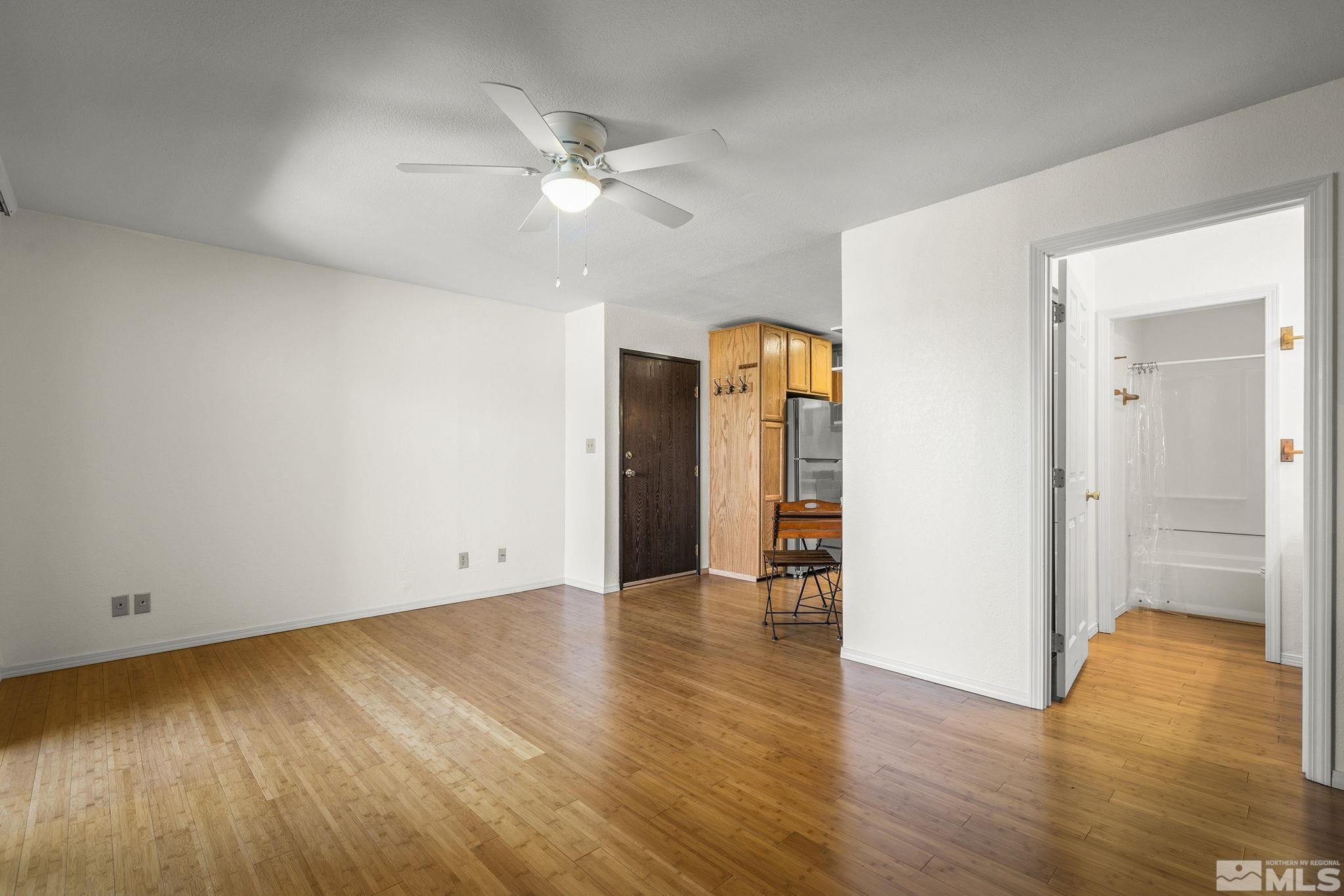 2450 Lymbery Street, 206