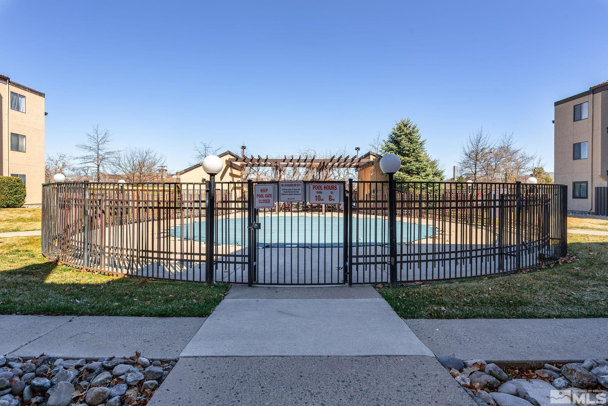 2450 Lymbery Street, 206