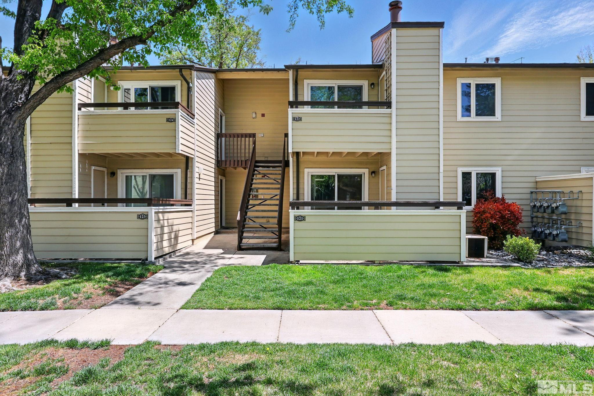 530 E Patriot Way, C121