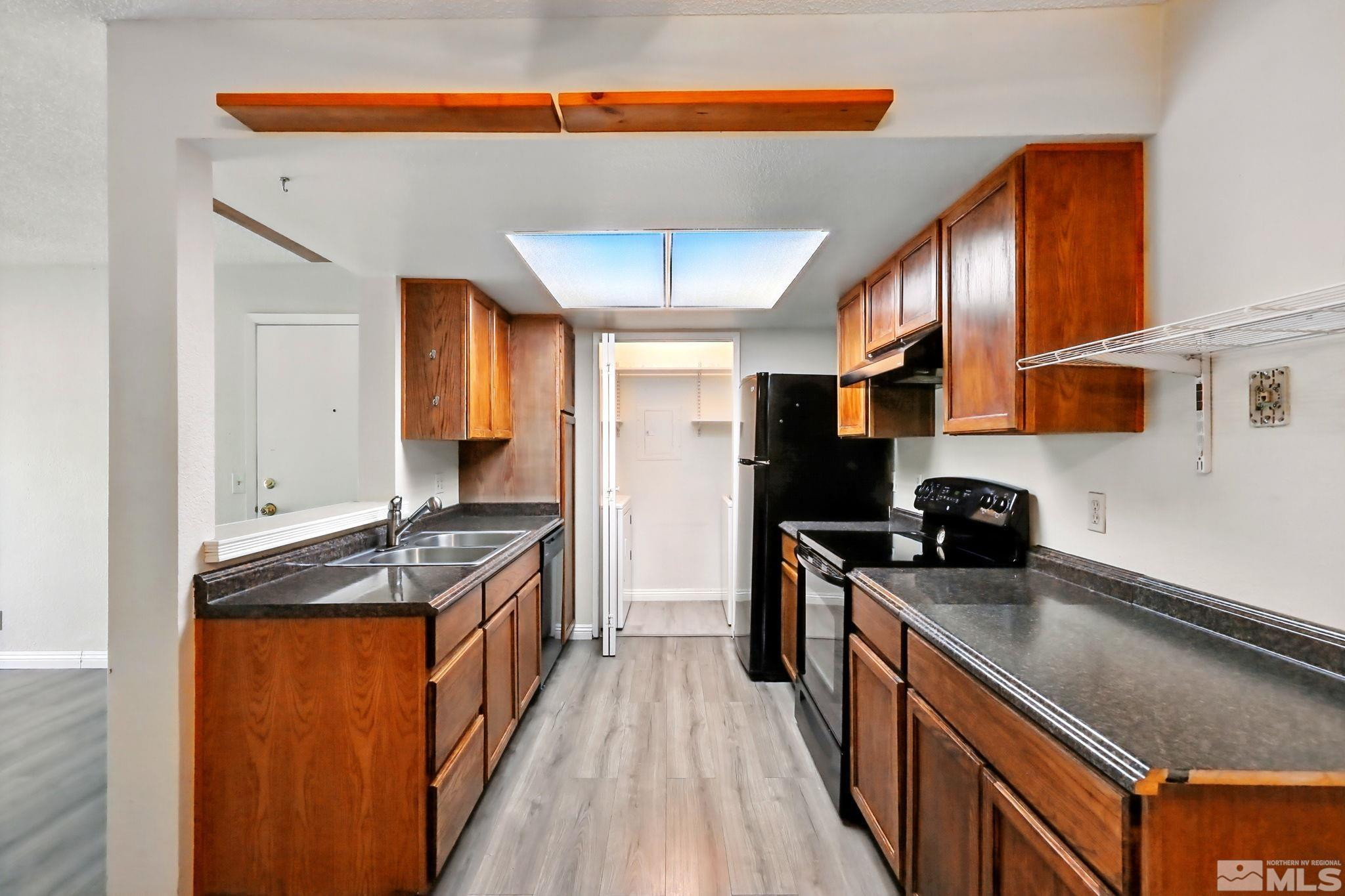 530 E Patriot Way, C121