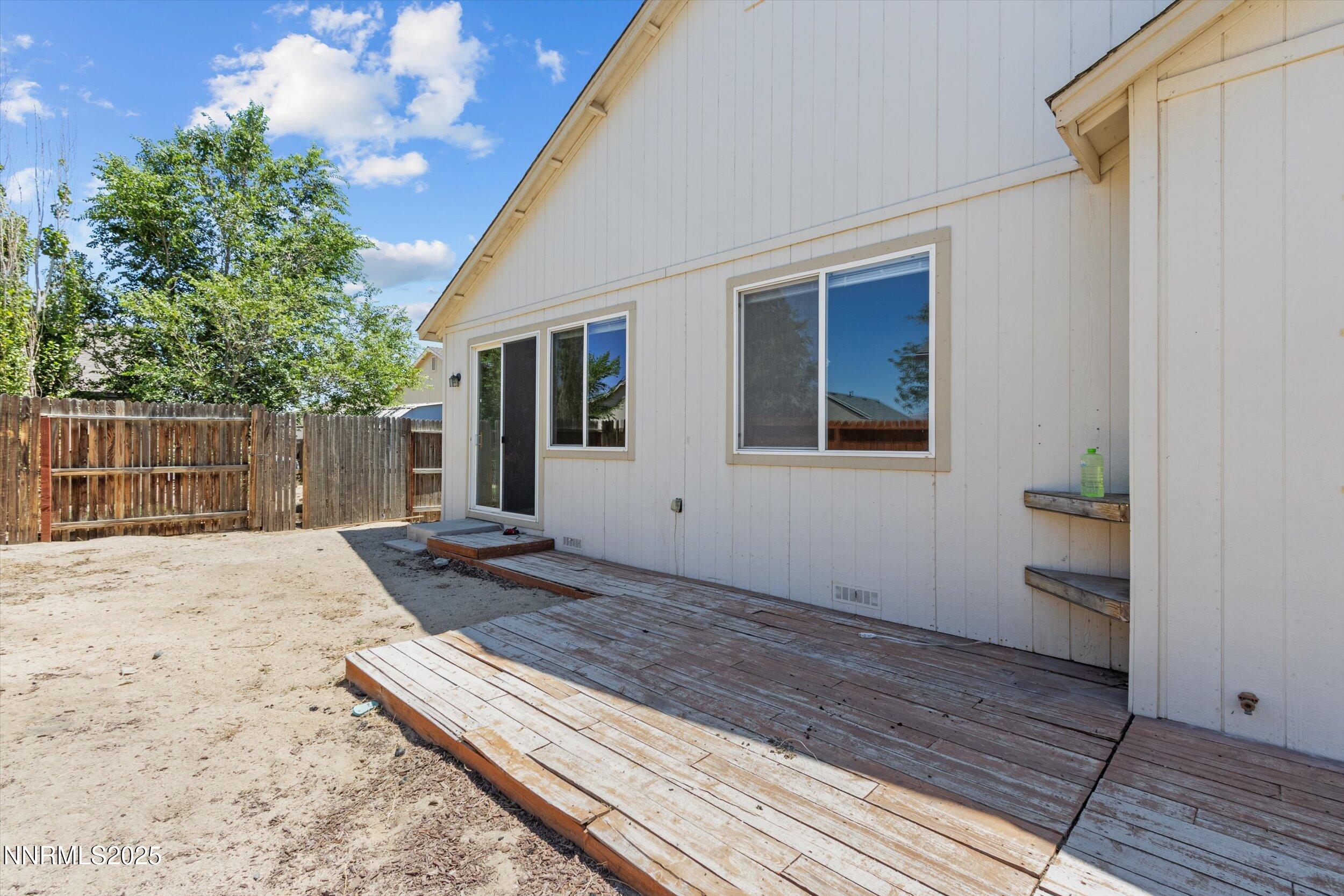 1270 Shadow Lane