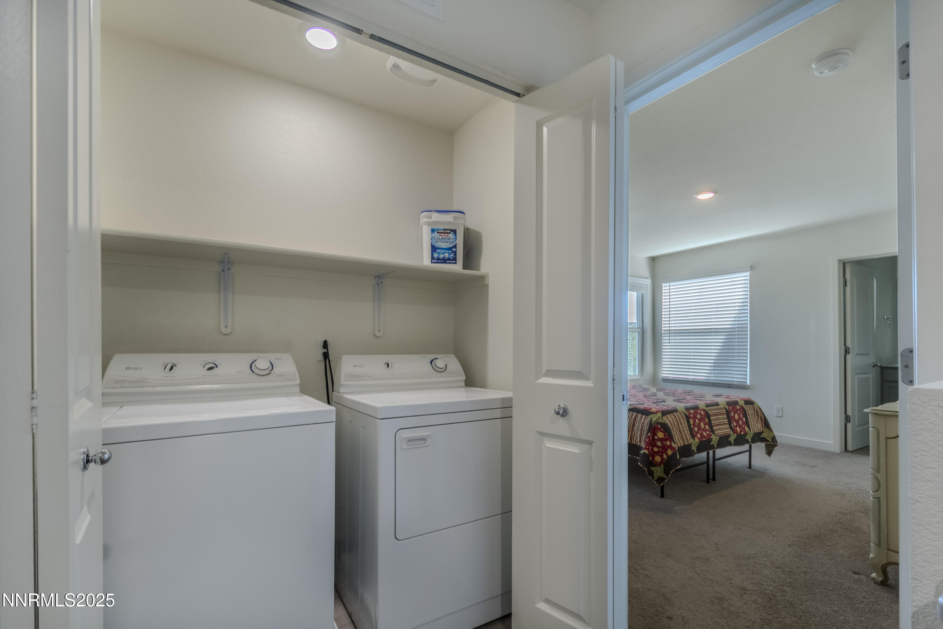 8796 Scenic Sky Drive