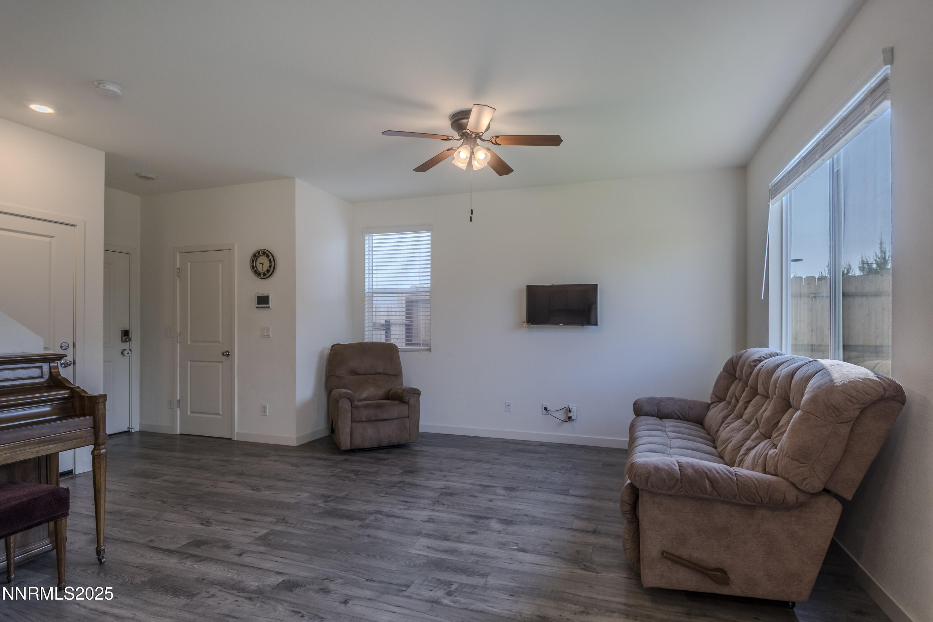 8796 Scenic Sky Drive