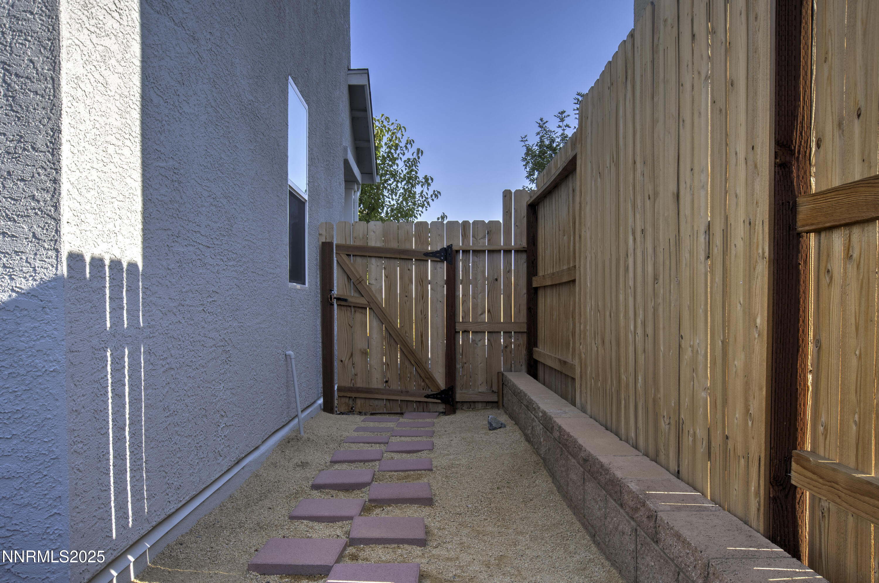 8796 Scenic Sky Drive