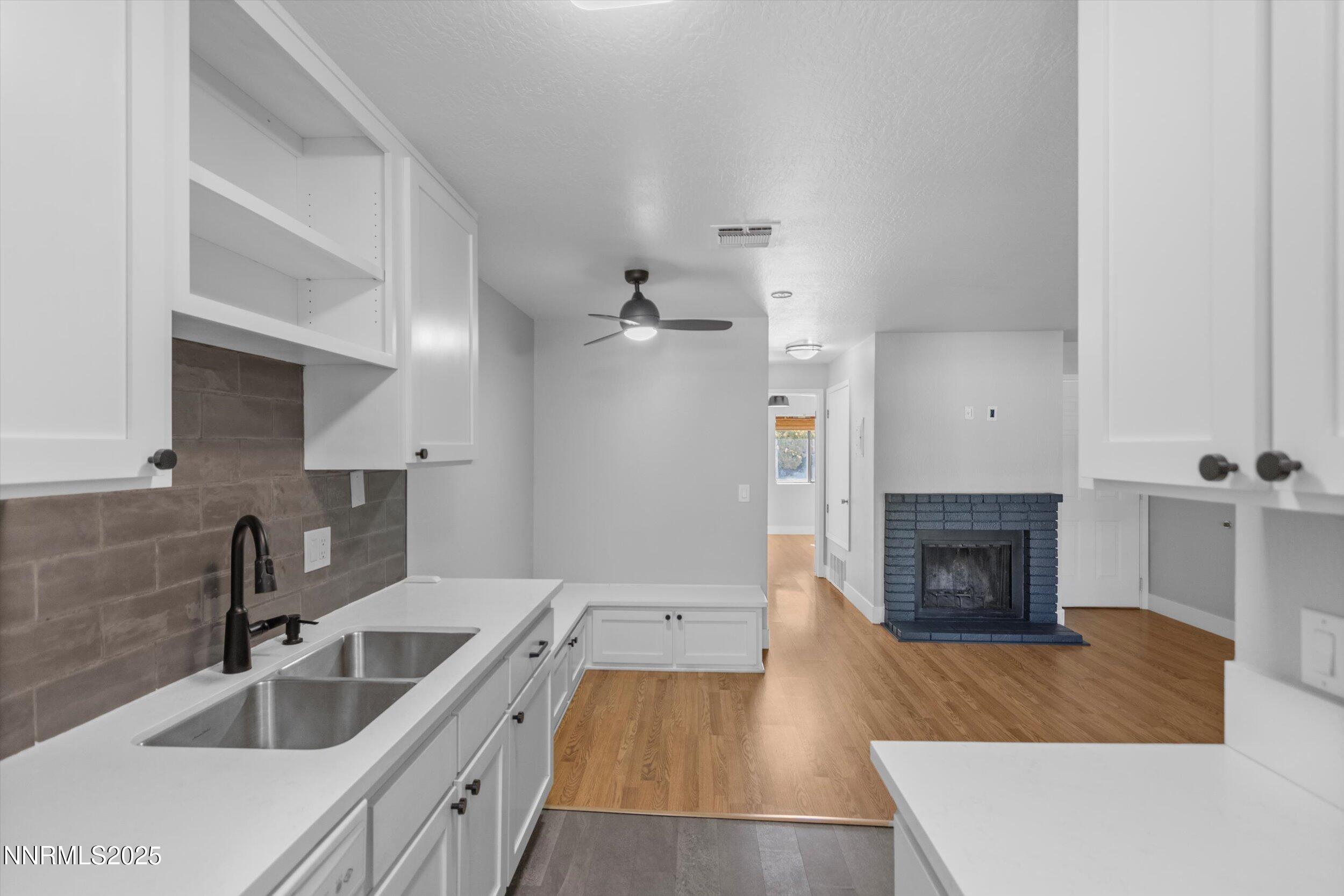 4634 Rio Poco Road