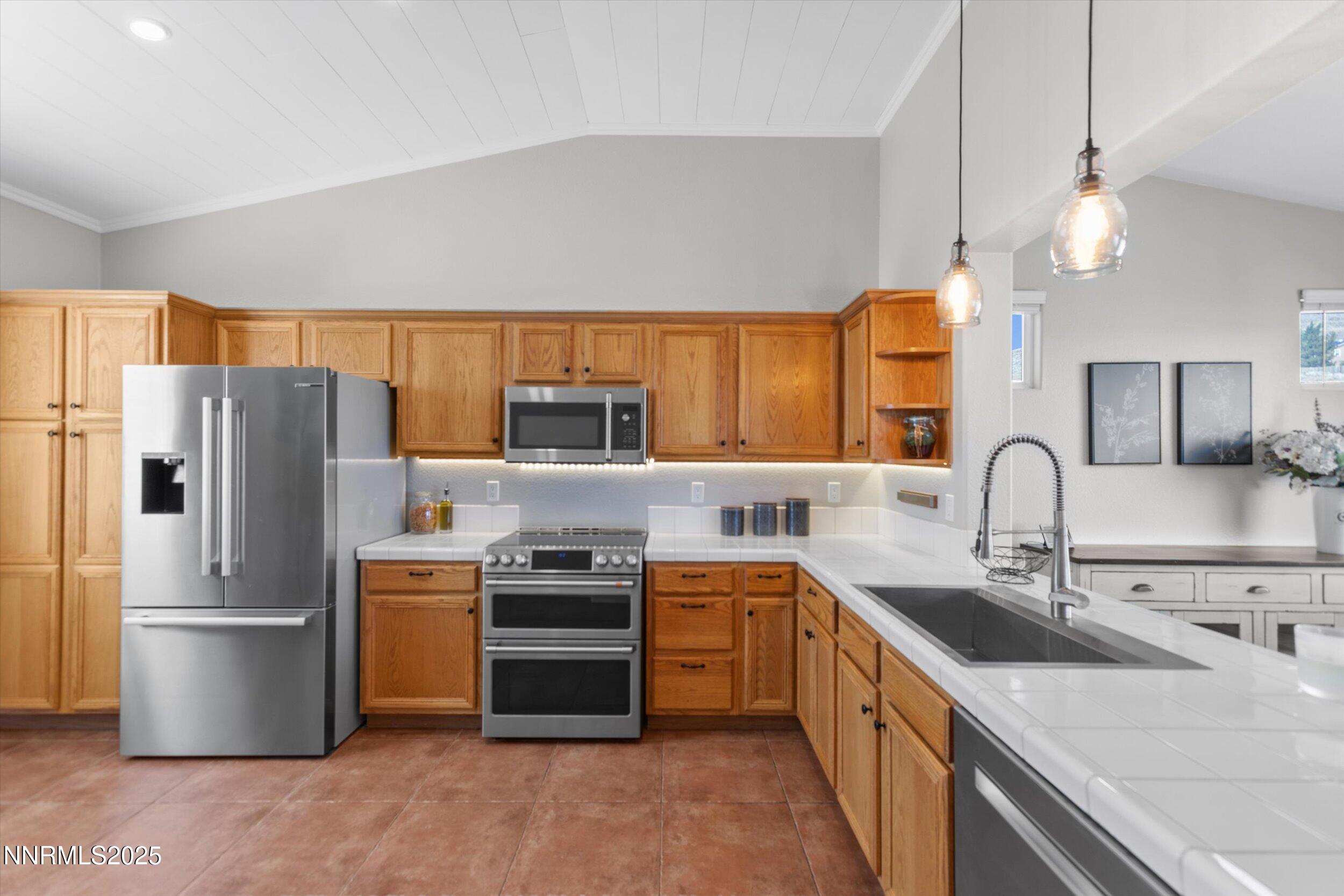 5455 E Brookdale Drive