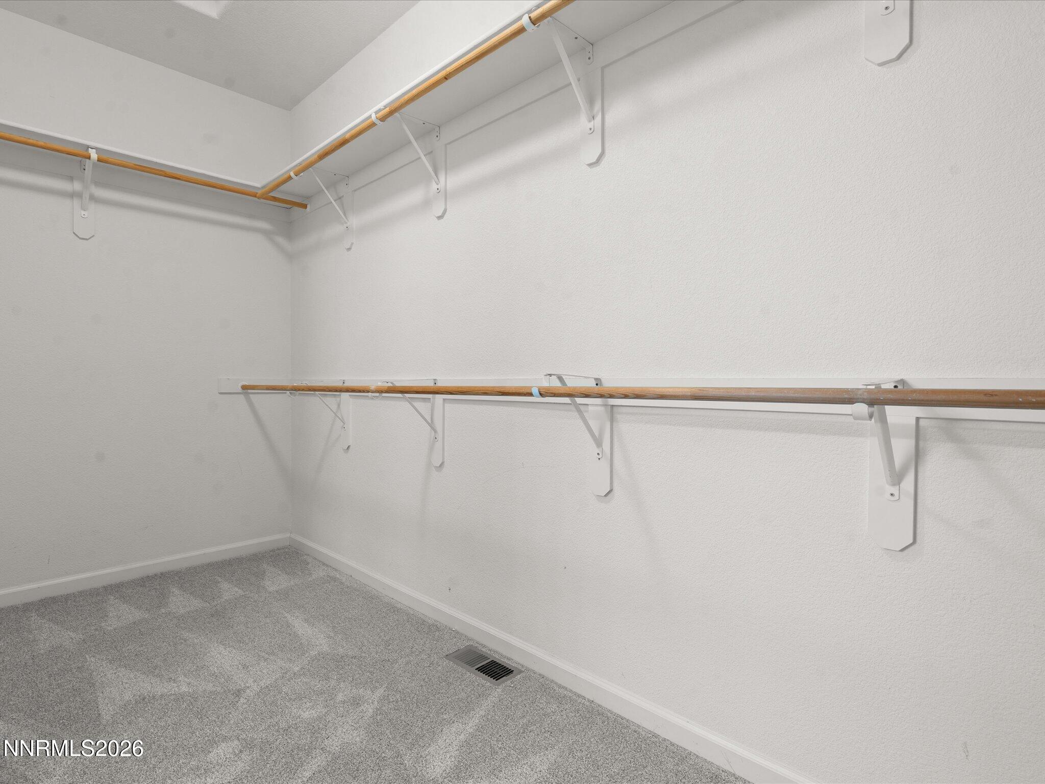 5860 E Hidden Valley Drive