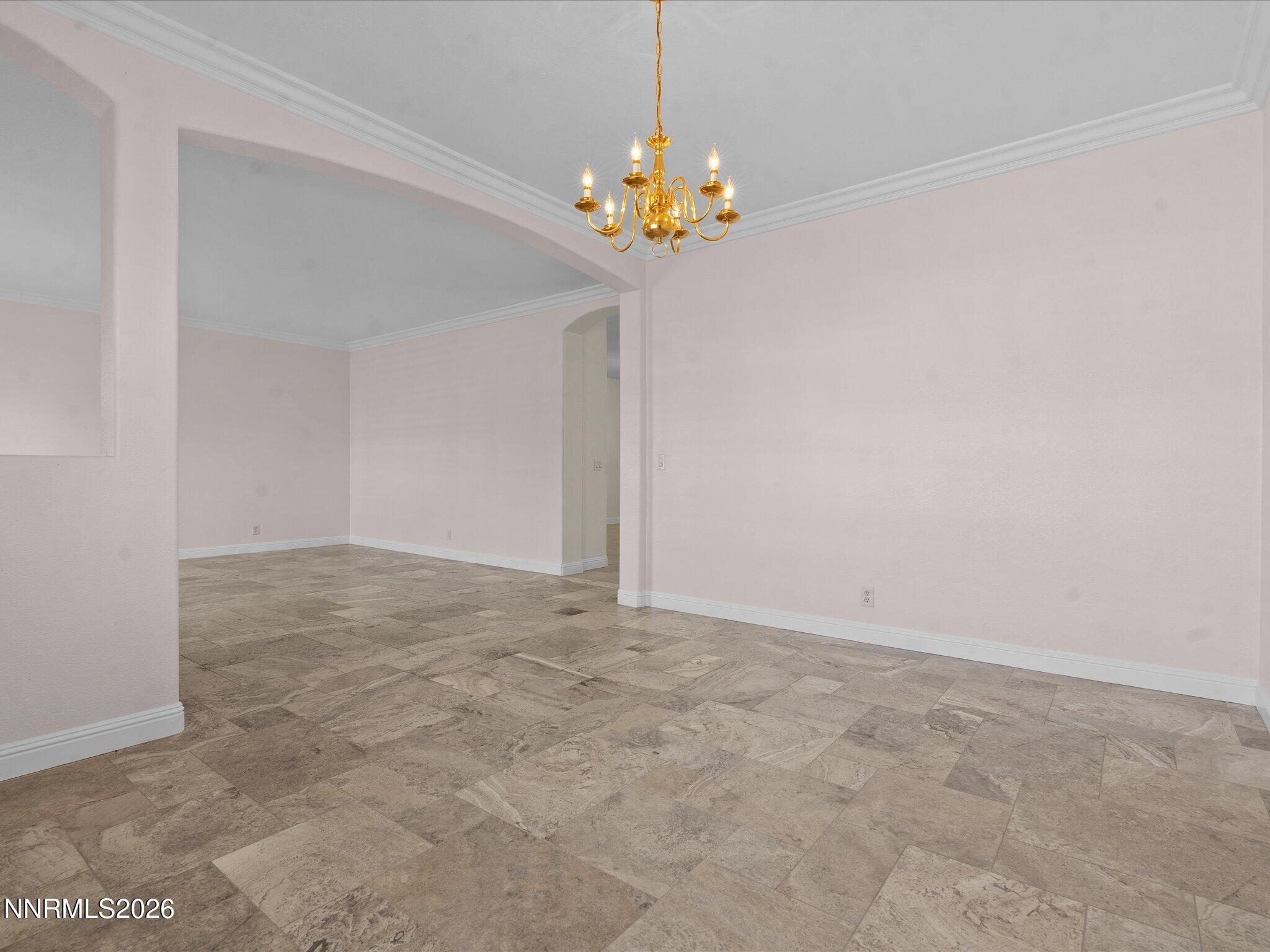 5860 E Hidden Valley Drive